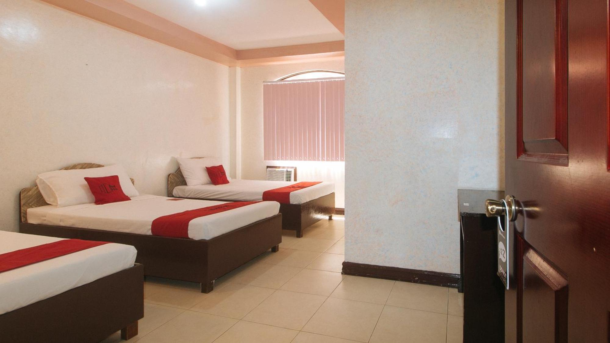 OYO 426 Coco Grove Tourist Inn Panglao Exterior foto