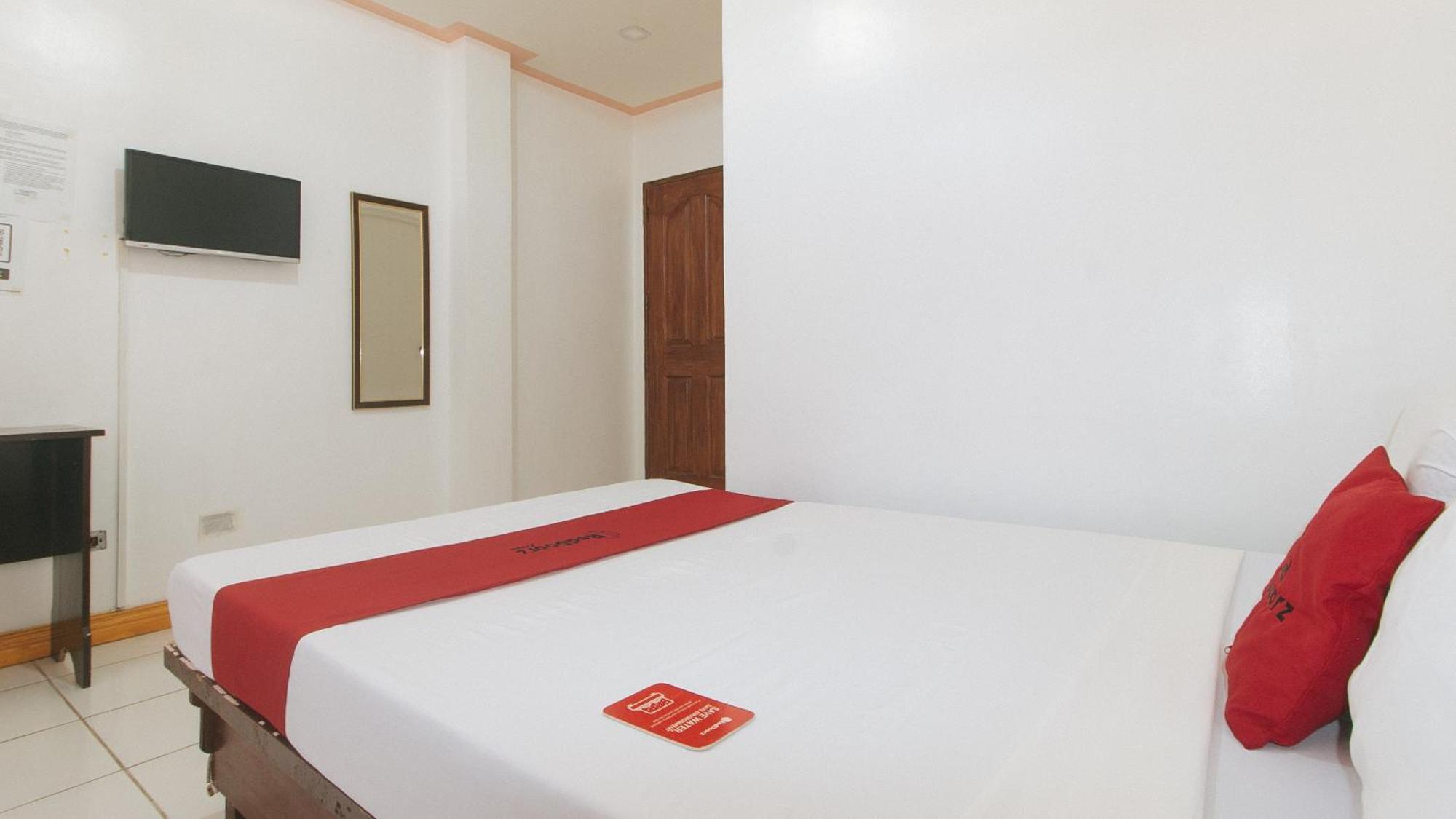 OYO 426 Coco Grove Tourist Inn Panglao Exterior foto